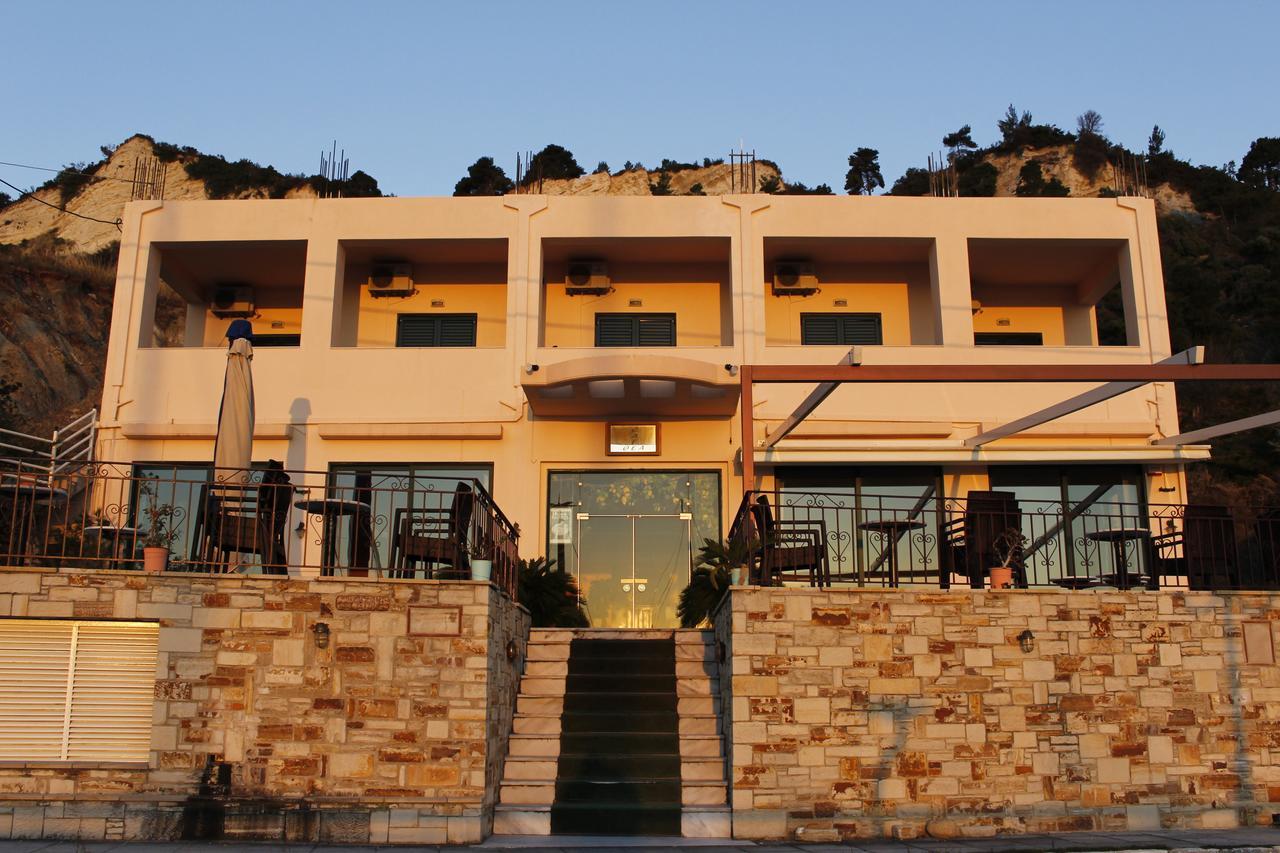Thea Hotel Paralia Kimis Exterior foto